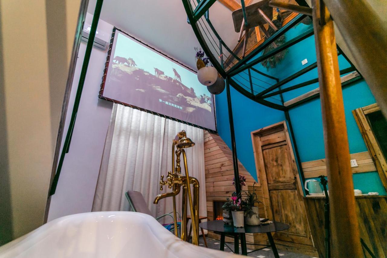 Yan Qi Si He Homestay Куньмін Екстер'єр фото