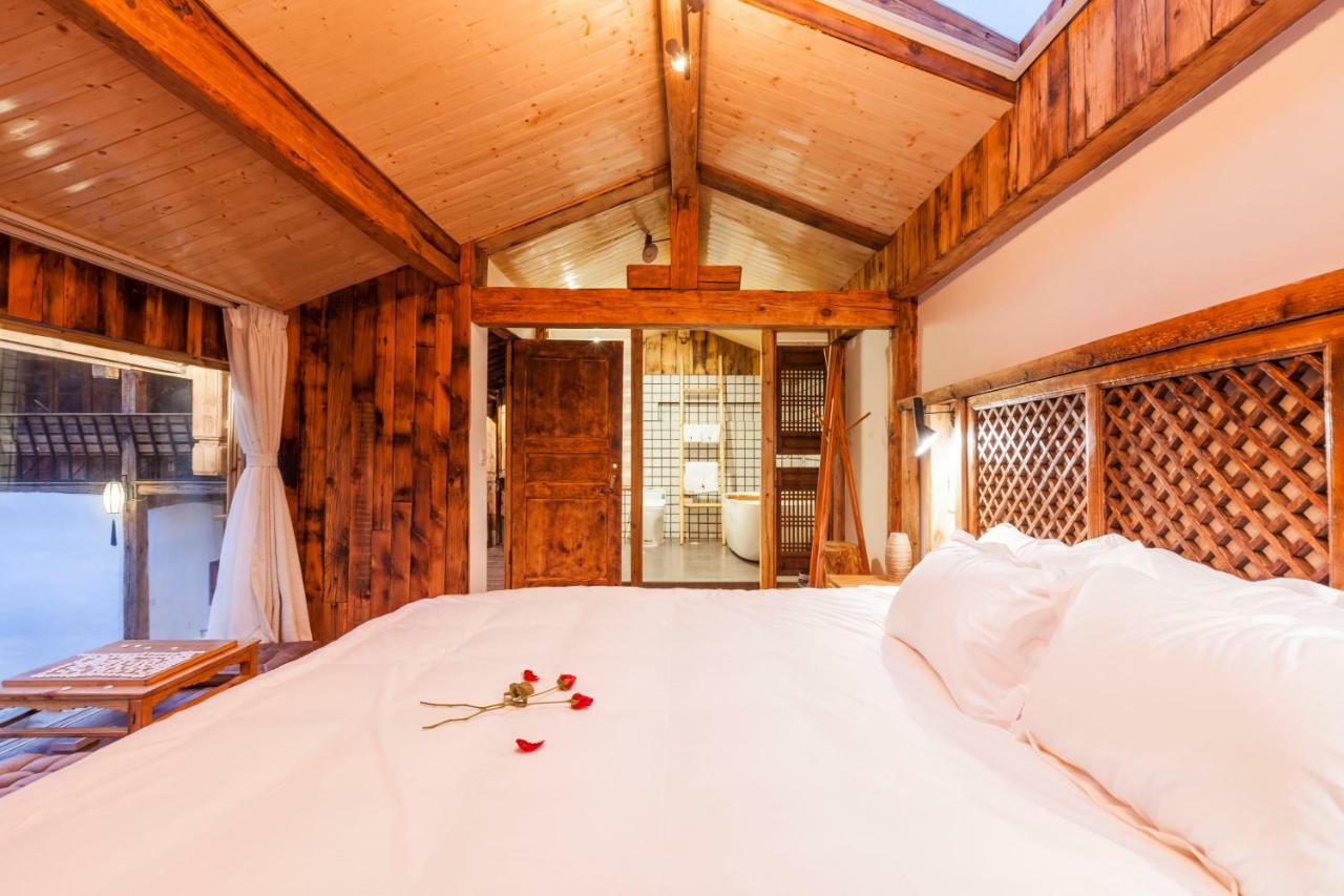 Yan Qi Si He Homestay Куньмін Екстер'єр фото