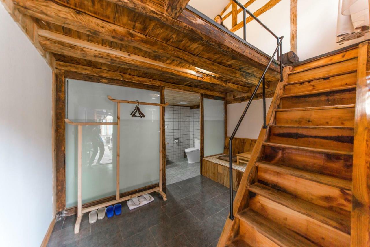 Yan Qi Si He Homestay Куньмін Екстер'єр фото