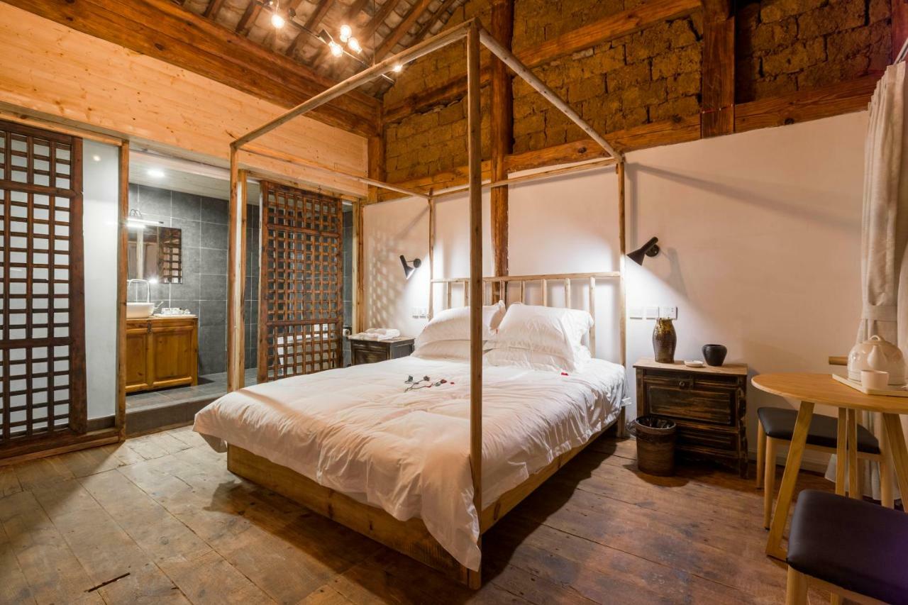 Yan Qi Si He Homestay Куньмін Екстер'єр фото