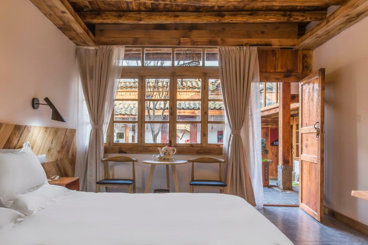 Yan Qi Si He Homestay Куньмін Екстер'єр фото